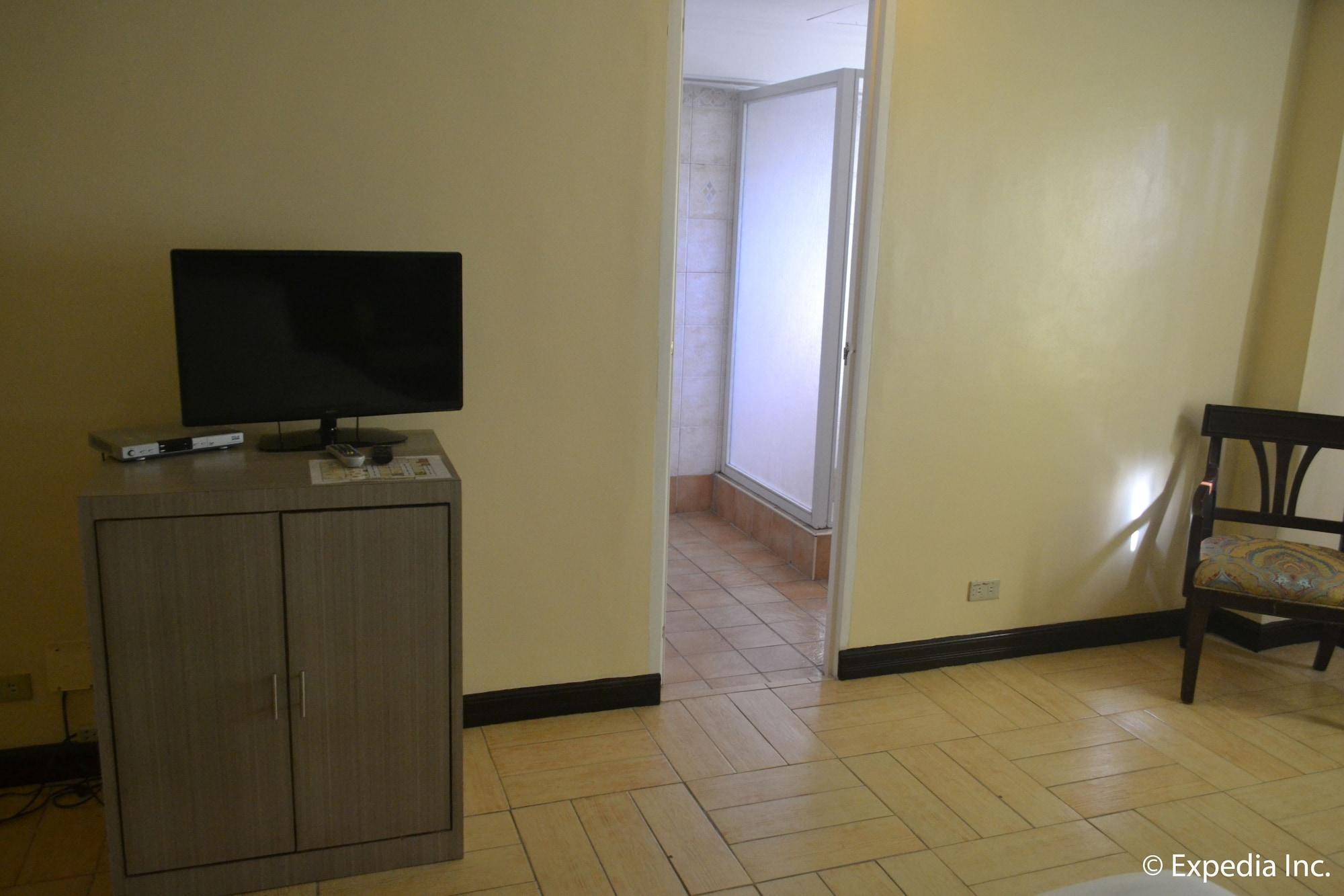 טגאיטאי Tagaytay Country Hotel מראה חיצוני תמונה
