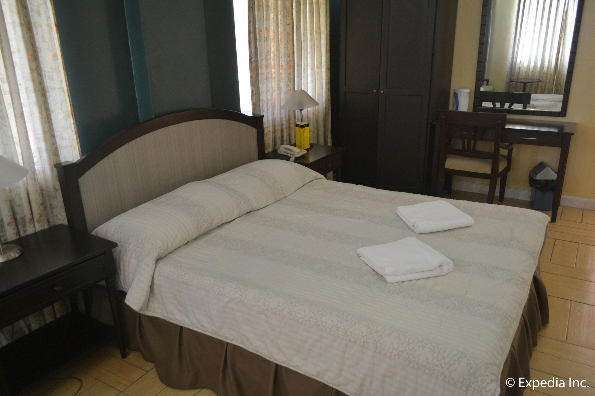 טגאיטאי Tagaytay Country Hotel מראה חיצוני תמונה