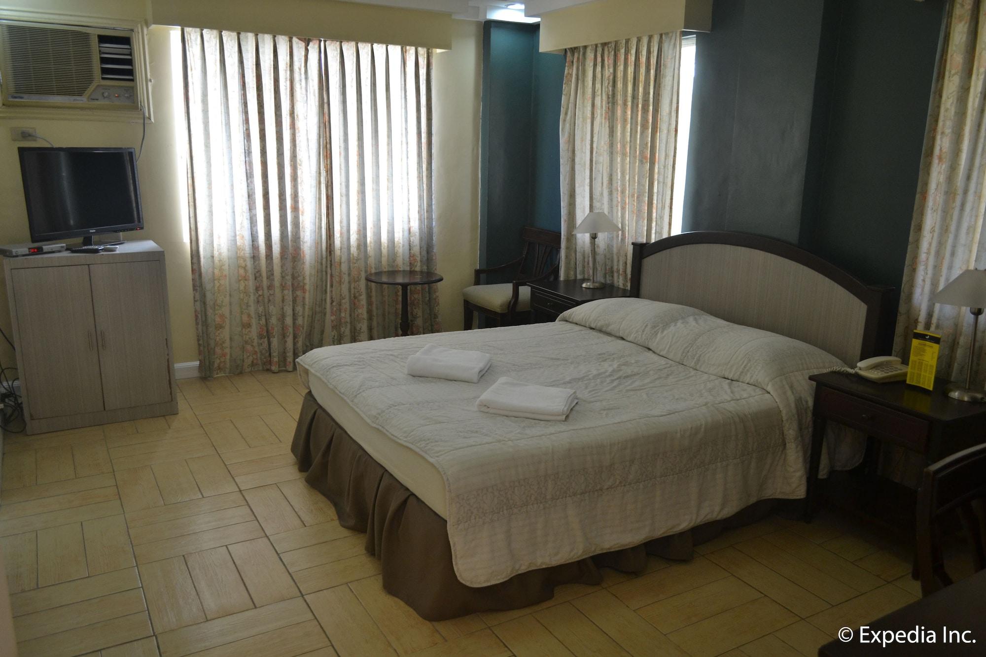 טגאיטאי Tagaytay Country Hotel מראה חיצוני תמונה