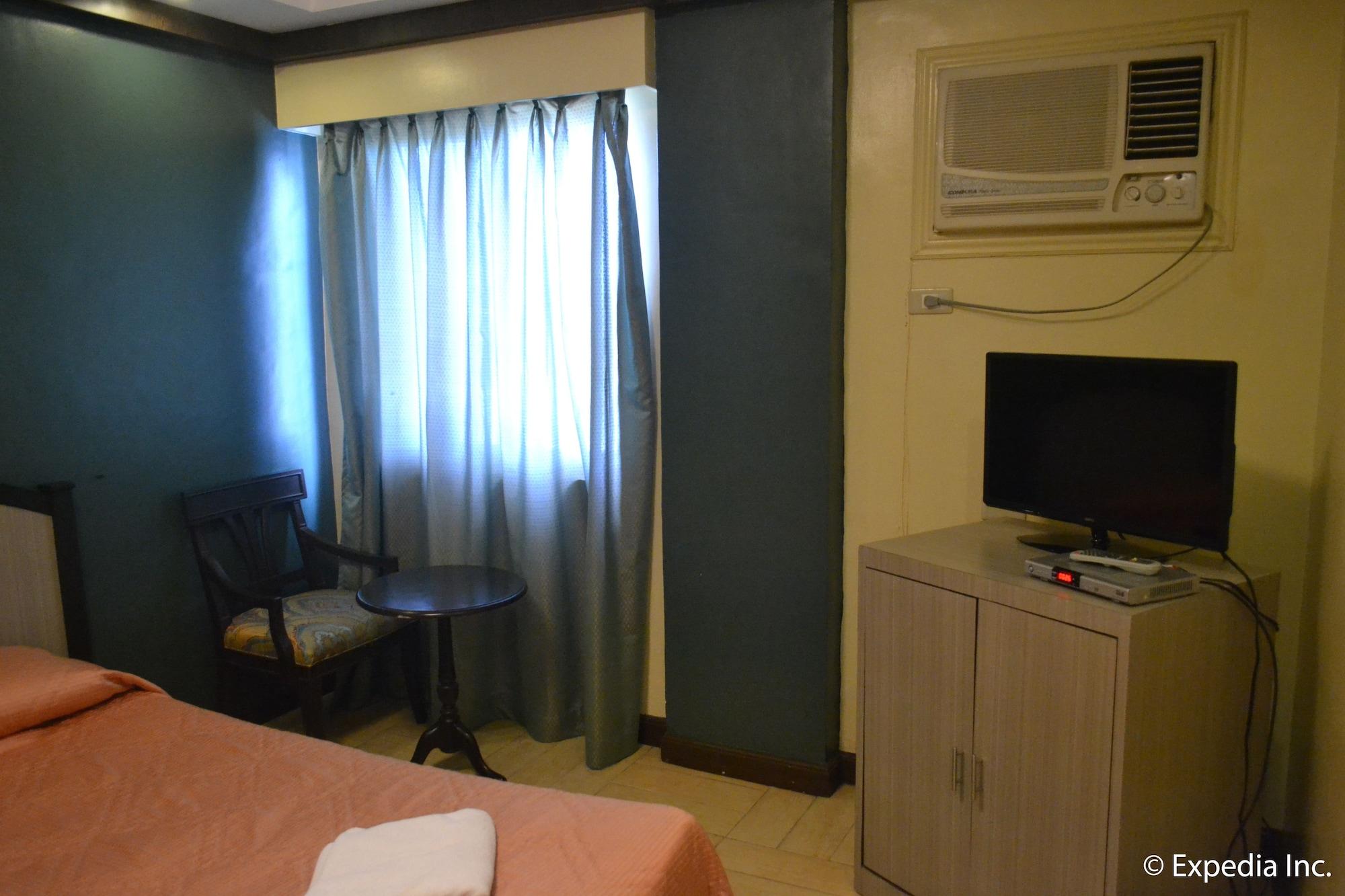 טגאיטאי Tagaytay Country Hotel מראה חיצוני תמונה