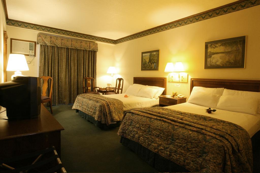טגאיטאי Tagaytay Country Hotel חדר תמונה