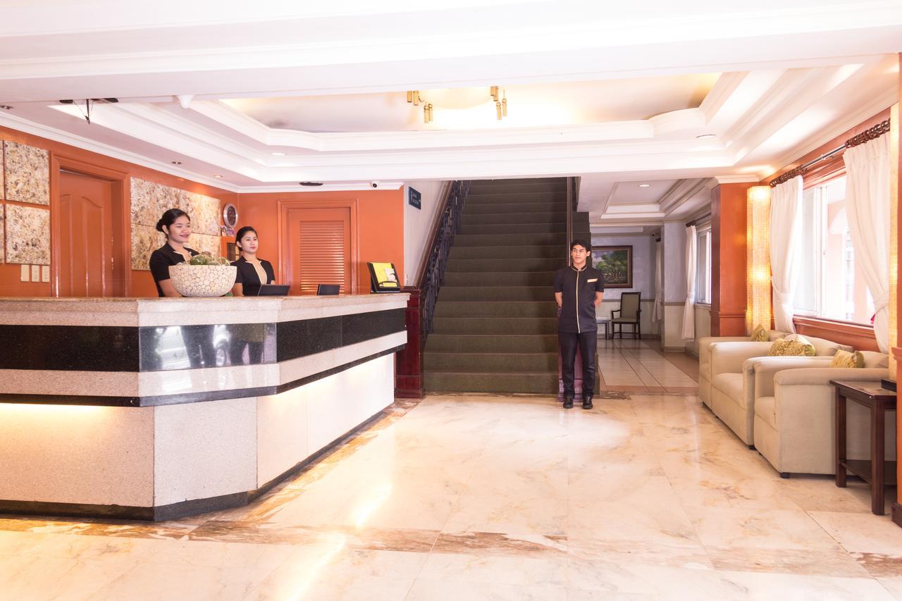 טגאיטאי Tagaytay Country Hotel מראה חיצוני תמונה