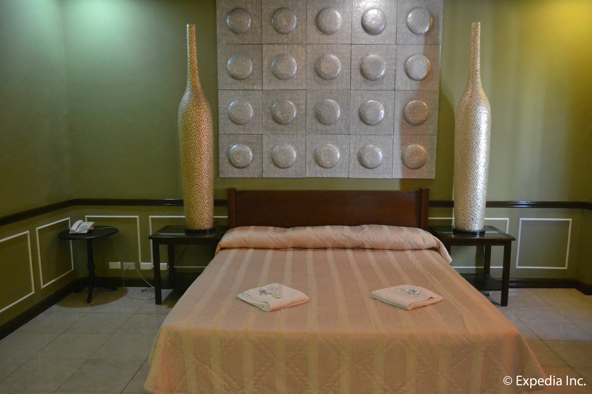 טגאיטאי Tagaytay Country Hotel מראה חיצוני תמונה
